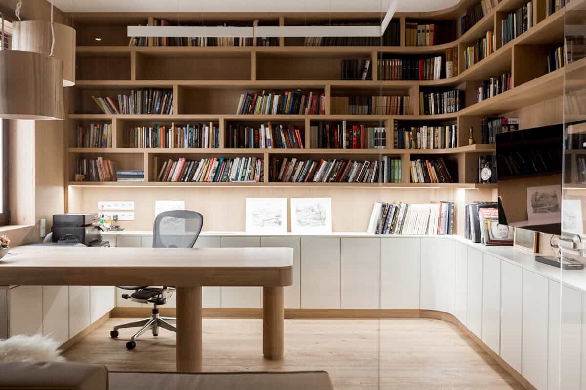 High-Tech Office Featuring Thoughtful and Modern Details